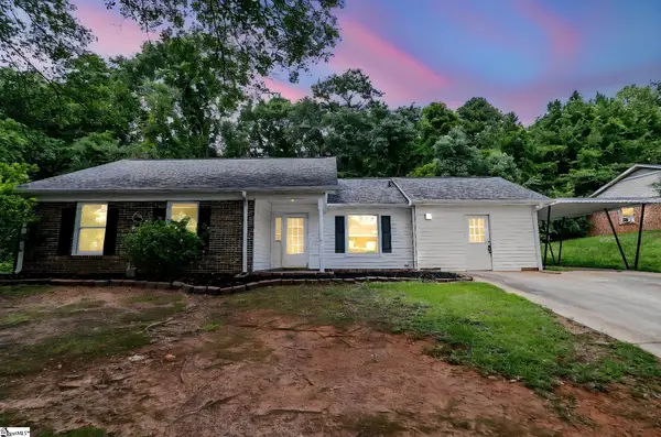 38 Shore Drive, Greenville, SC 29611