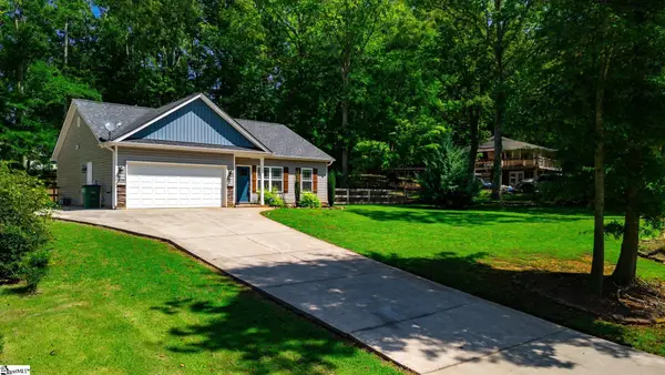 426 Wood Street, Central, SC 29630