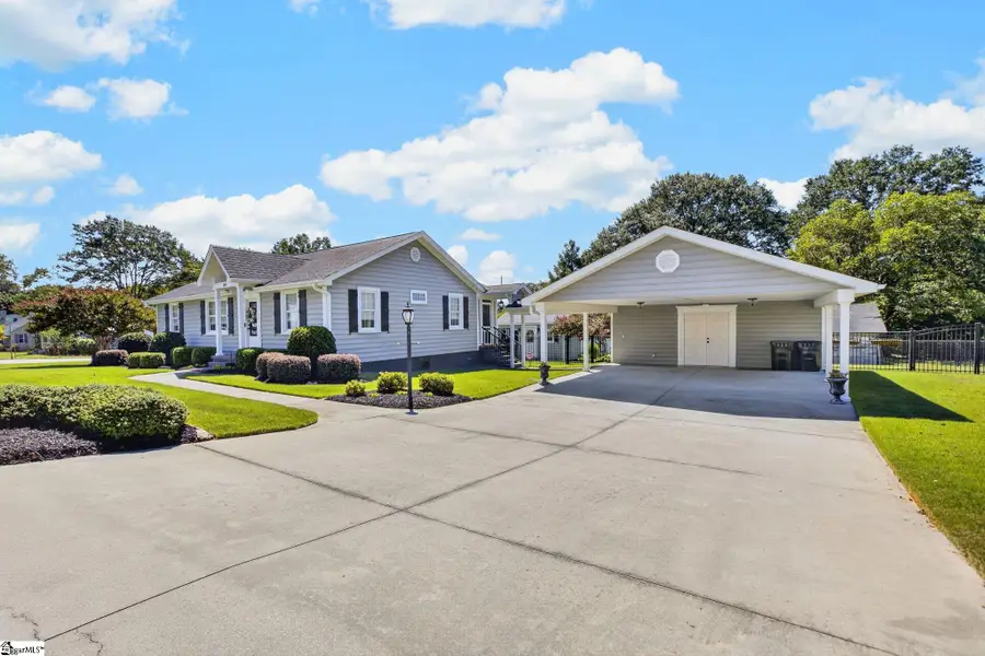 301 Carolina Avenue, Greer, SC 29650-0000 - #3