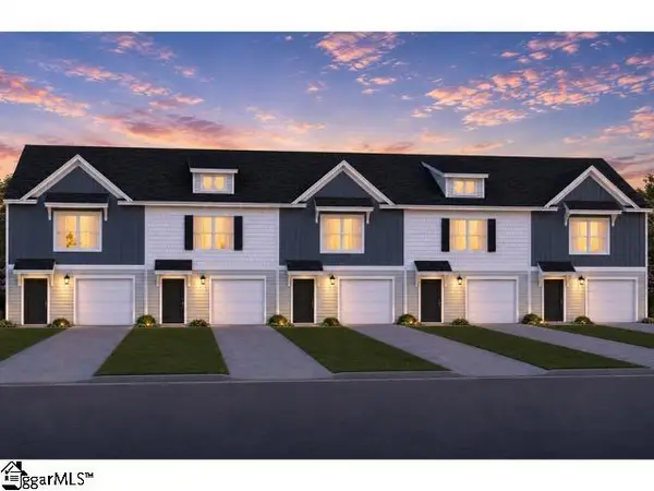 18 Stoneview Way, Taylors, SC 29687