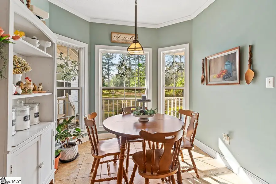 317 Green Oaks Rd, Greenwood, SC 29649 - #3