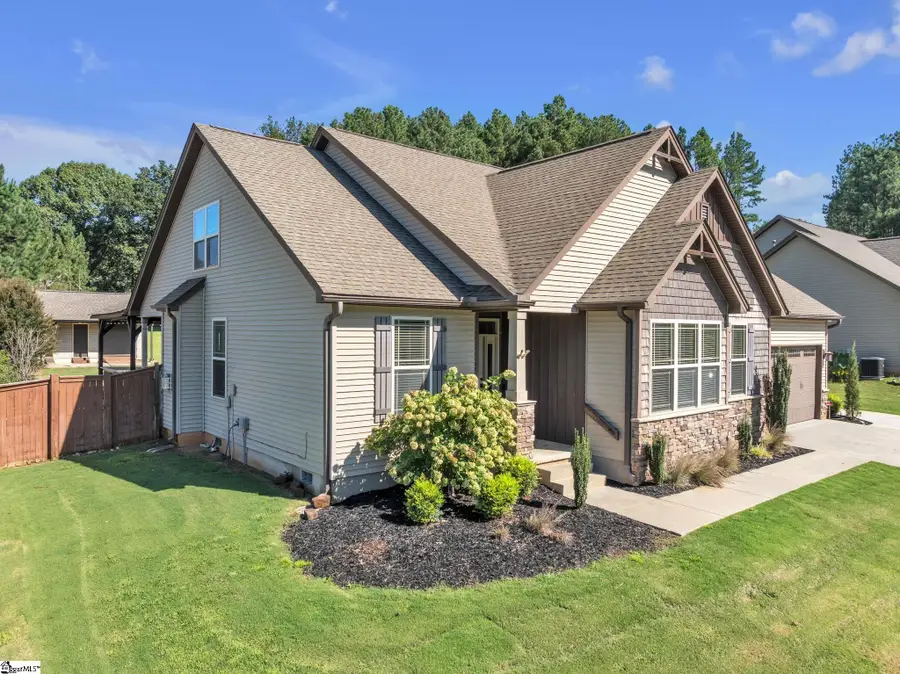 22 Pebblebrook Court, Greer, SC 29651 - #2