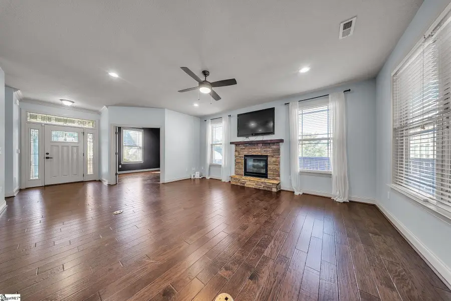 22 Pebblebrook Court, Greer, SC 29651 - #3
