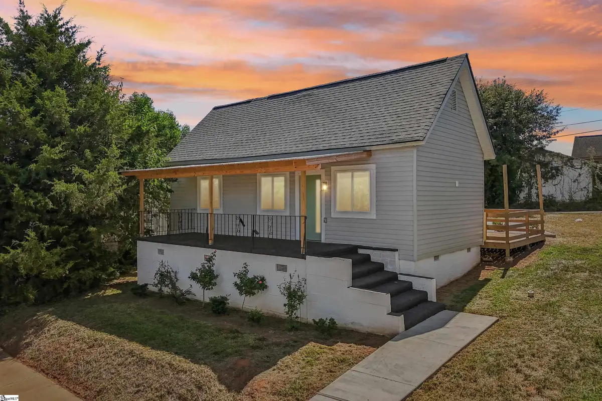 35 Henry Street, Greenville, SC 29605 - #1