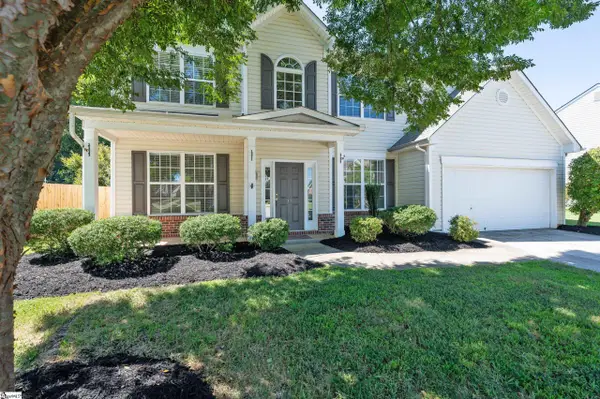 17 Jordan Crest Court, Simpsonville, SC 29681