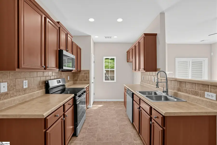 401 Woodbark Court, Mauldin, SC 29662 - #2