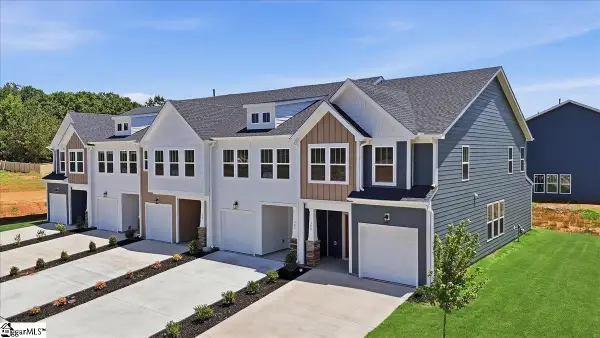 504 Round Rock Way, Fountain Inn, SC 29644