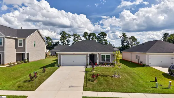 131 Southern Magnolia Lane, Laurens, SC 29360