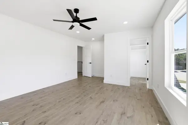 425 Ambiance Court, Spartanburg, SC 29301