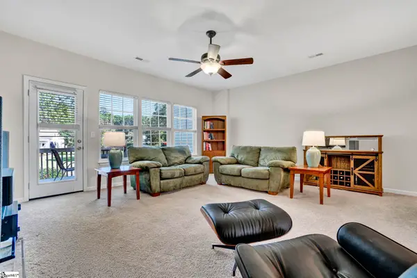 112 Sylvan Oak Way, Simpsonville, SC 29681