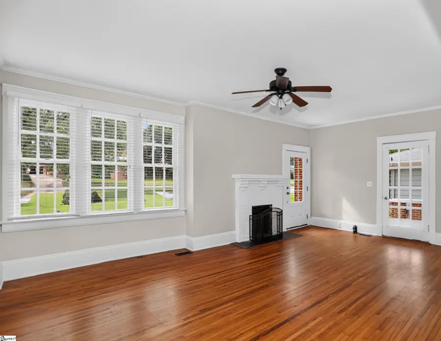 724 Hollywood Street, Spartanburg, SC 29302 - #2