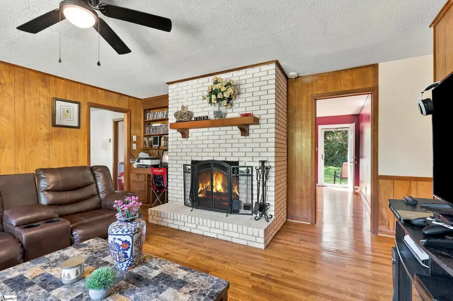 118 Kensington Drive, Spartanburg, SC 29306 - #3