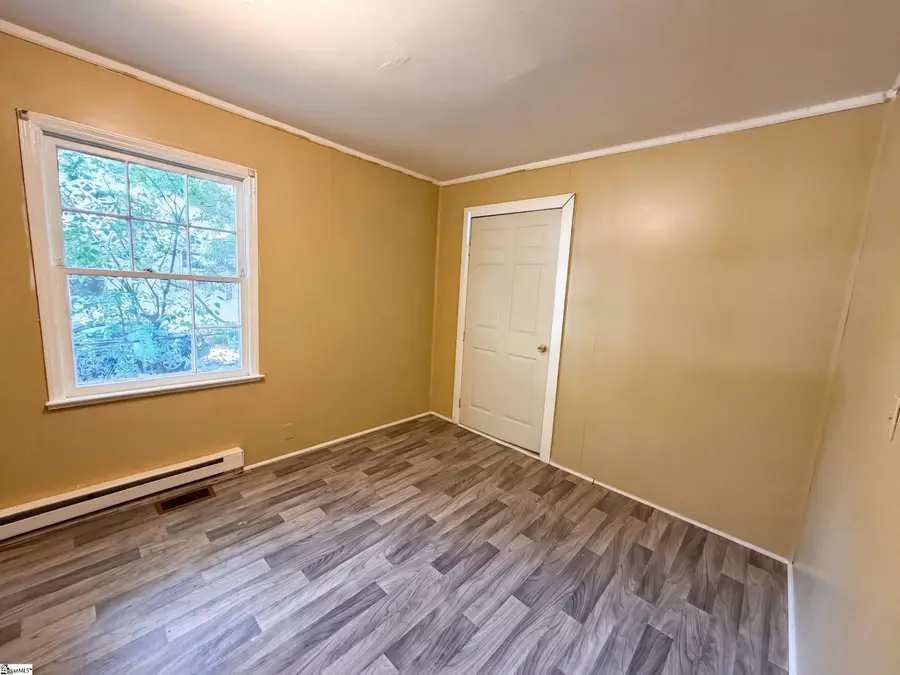 372 Oliver Street, Spartanburg, SC 29303 - #3