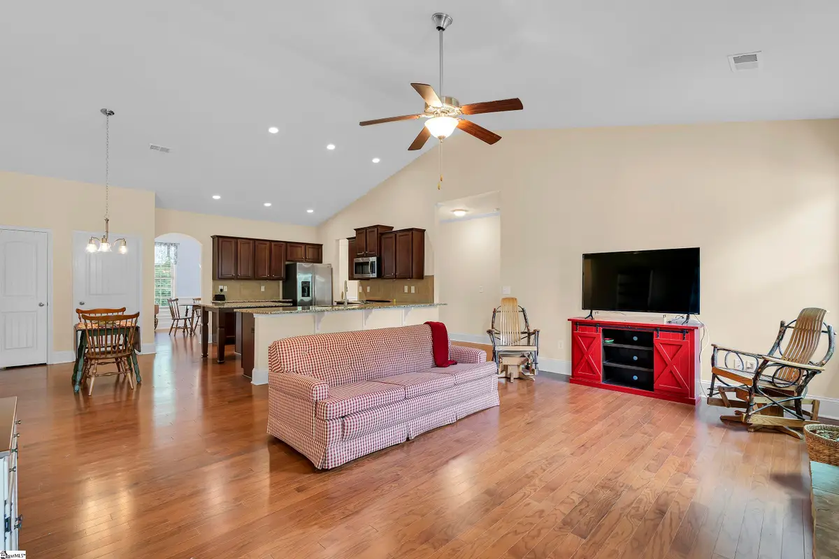63 Scotts Bluff Drive, Simpsonville, SC 29681 - #1