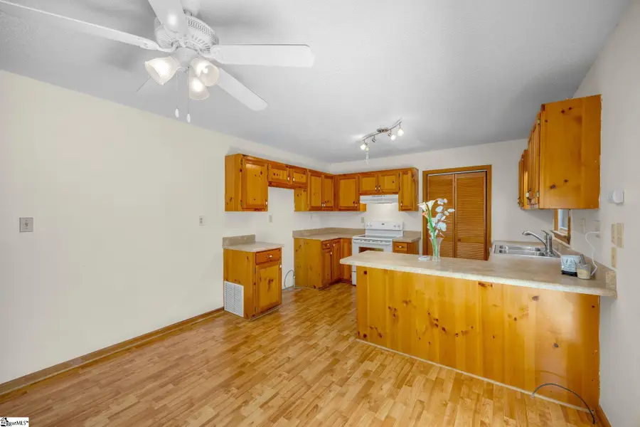 375 Gravley Road, Pickens, SC 29671 - #2