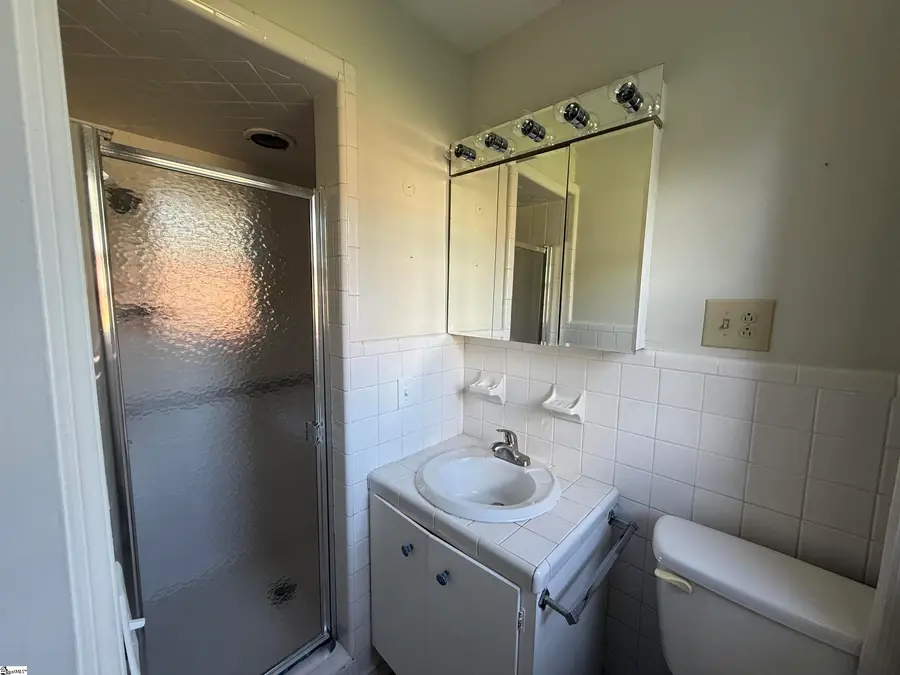 307 Spruce Street, Clinton, SC 29325 - #3