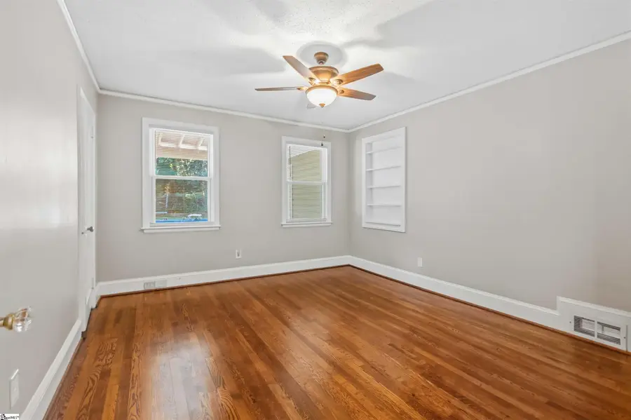 118 Briarwood Road, Spartanburg, SC 29301 - #2