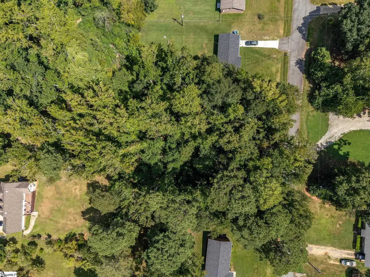 112 Benjamin Street, Greenwood, SC 29646 - #1