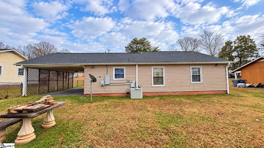 136 Raintree Drive, Spartanburg, SC 29301 - #2