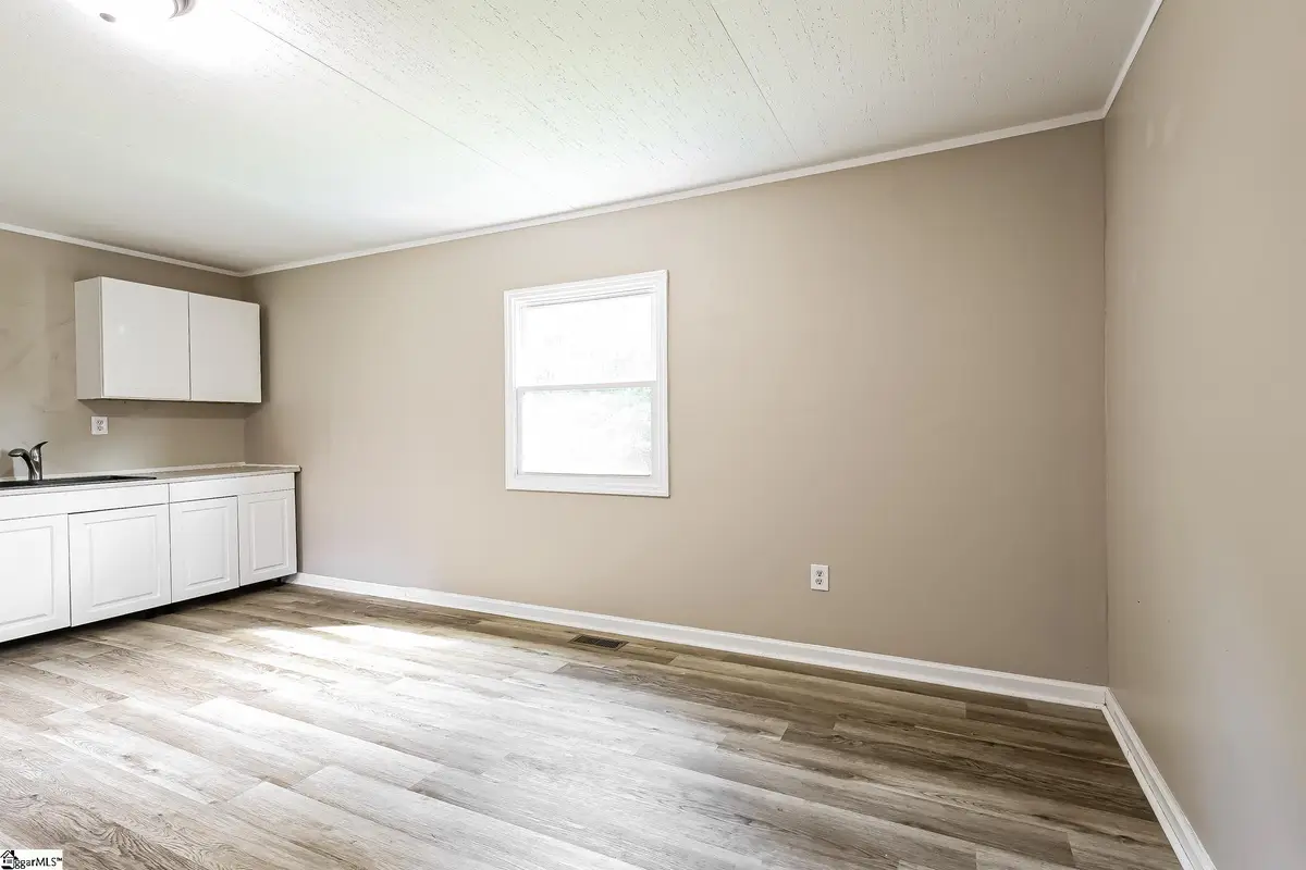 105 Short Street, Laurens, SC 29360 - #1