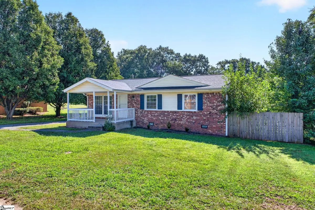 109 Old Farm Road, Moore, SC 29369 - #1