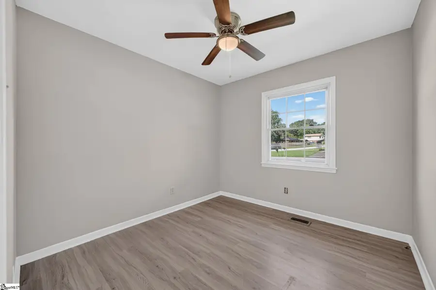 109 Old Farm Road, Moore, SC 29369 - #2