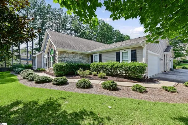 182 Grinders Circle, Greer, SC 29650