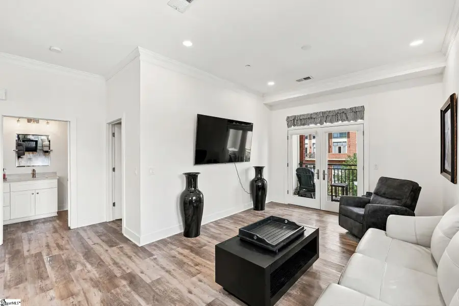 98 E Mcbee Avenue #Unit 404, Greenville, SC 29601 - #3