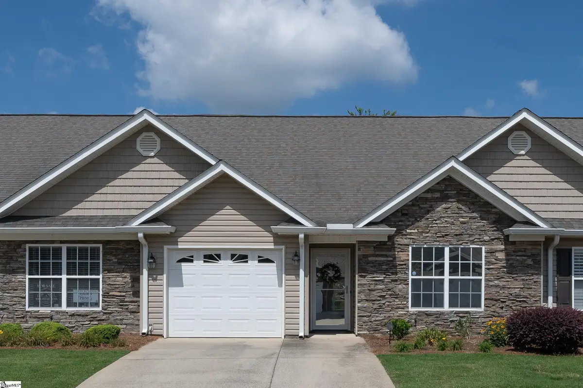 109 Shalom Drive, Simpsonville, SC 29681 - #1