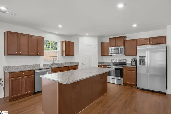 664 Hardwood Drive, Boiling Springs, SC 29316-7739