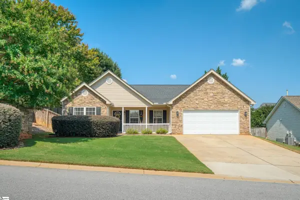 1 Granite Woods Way, Greer, SC 29650