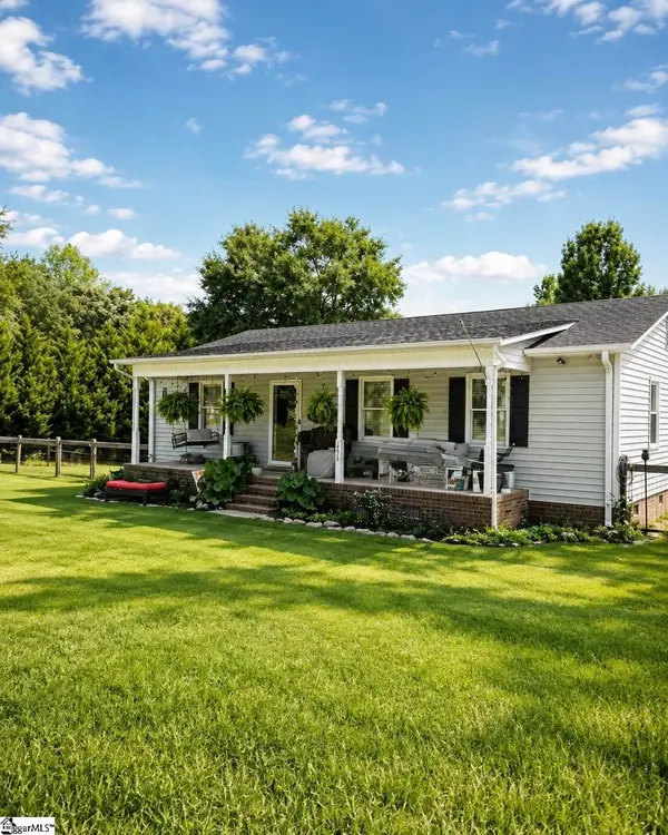 10479 Hwy 101, Gray Court, SC 29645