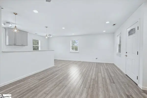 7 Belvue School Road, Travelers Rest, SC 29690