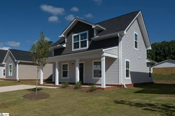 8 Thorndike Way, Greenville, SC 29617