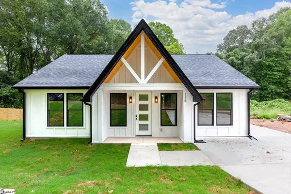 118 Harlem Street, Easley, SC 29640