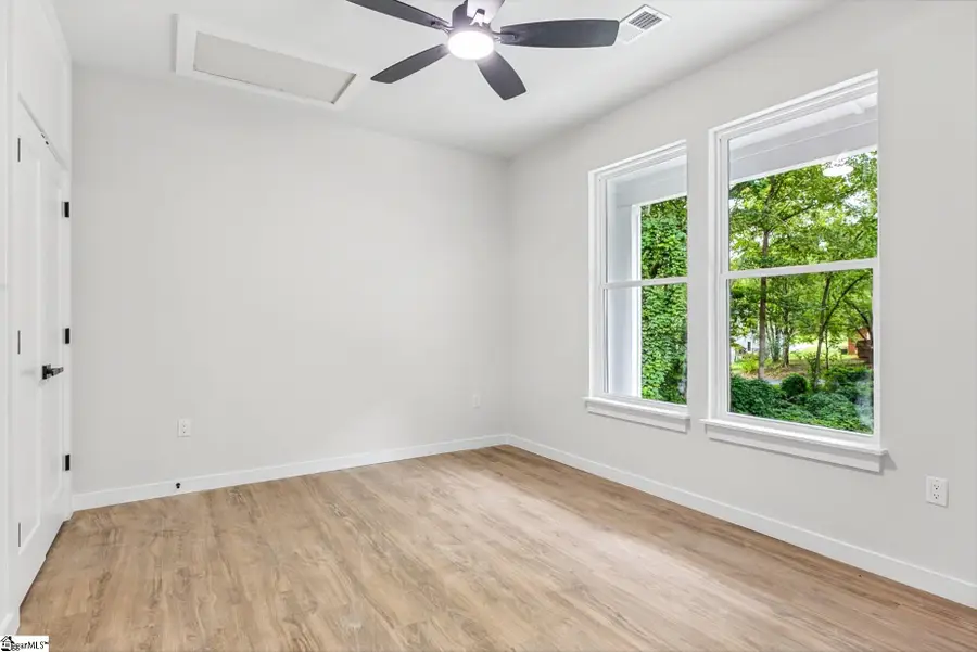 118 Harlem Street, Easley, SC 29640 - #3