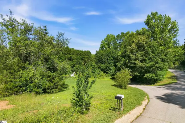 41 Burns Road, Travelers Rest, SC 29690