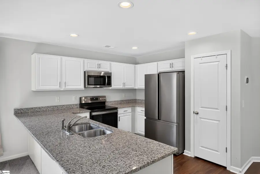 645 Millsgate Circle, Boiling Springs, SC 29316 - #2