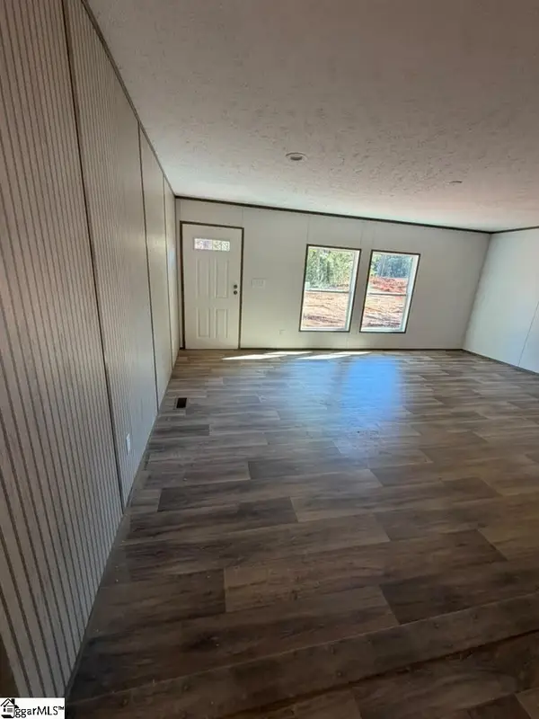 1080 S Harper St. Extension, Laurens, SC 29360