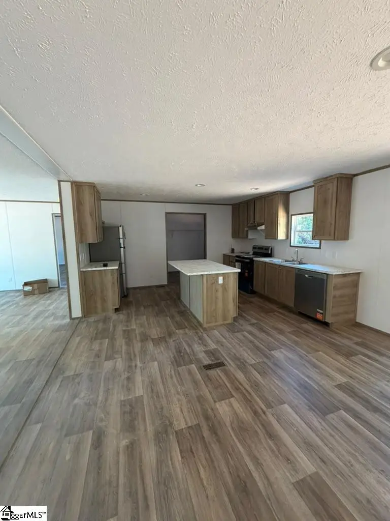 1080 S Harper St. Extension, Laurens, SC 29360 - #3