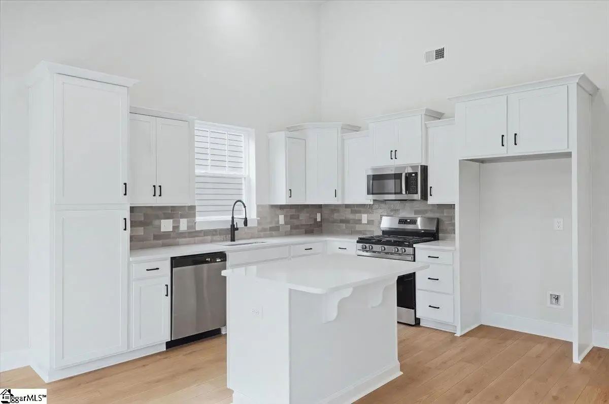 18 Long Branch Court, Anderson, SC 29621 - #1