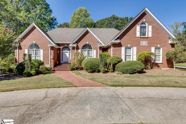 321 Huntcliff Drive, Taylors, SC 29687