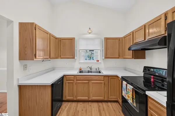 5 Leighton Court, Simpsonville, SC 29680