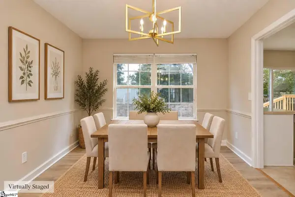614 Fairview Lake Way, Simpsonville, SC 29680
