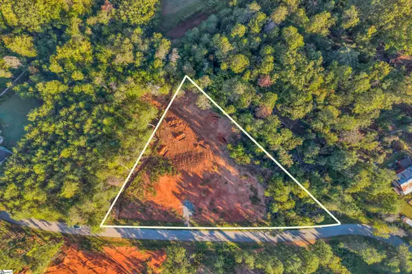 120 Lakeshore Drive, Chesnee, SC 29323