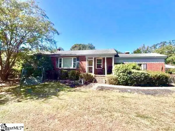109 Woodfield Avenue, Fountain Inn, SC 29644