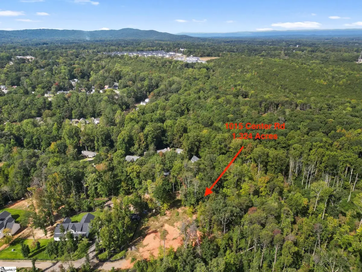 1015 Center Road, Taylors, SC 29687 - #1