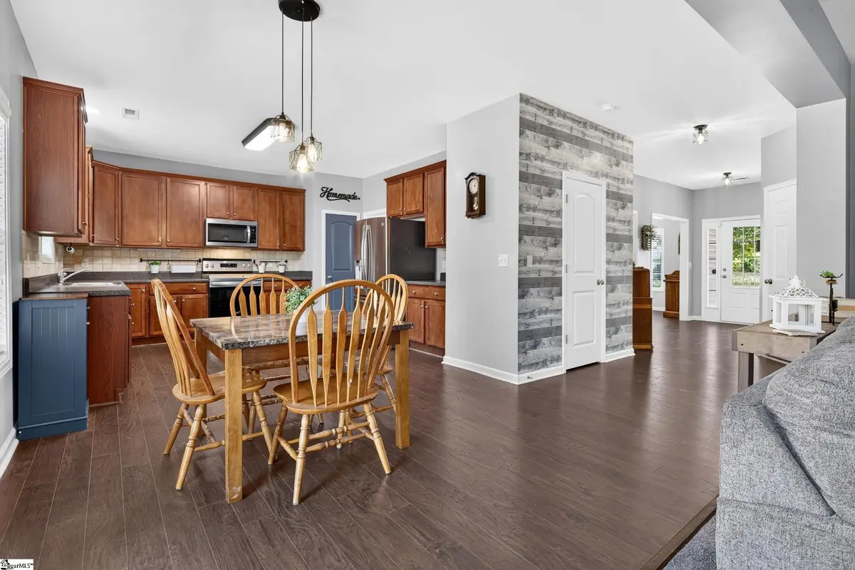 104 Valley Bluff Lane, Simpsonville, SC 29680 - #1