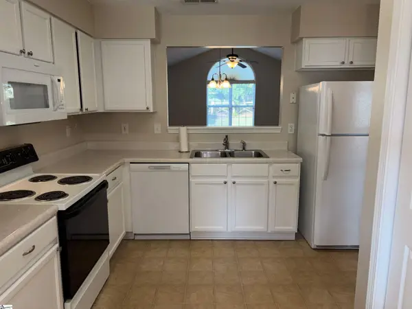 403 Riverside Towne Circle, Greer, SC 29650