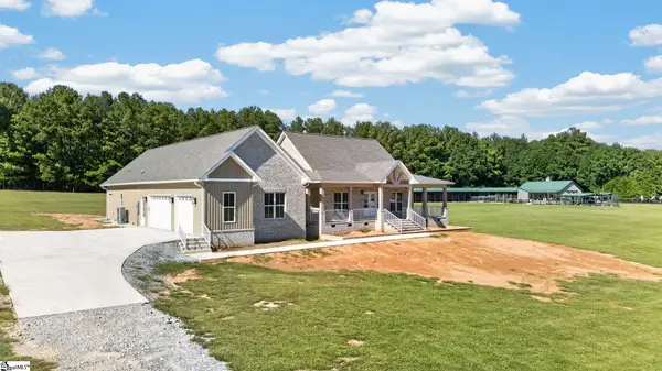 406 Casey Road, Woodruff, SC 29388